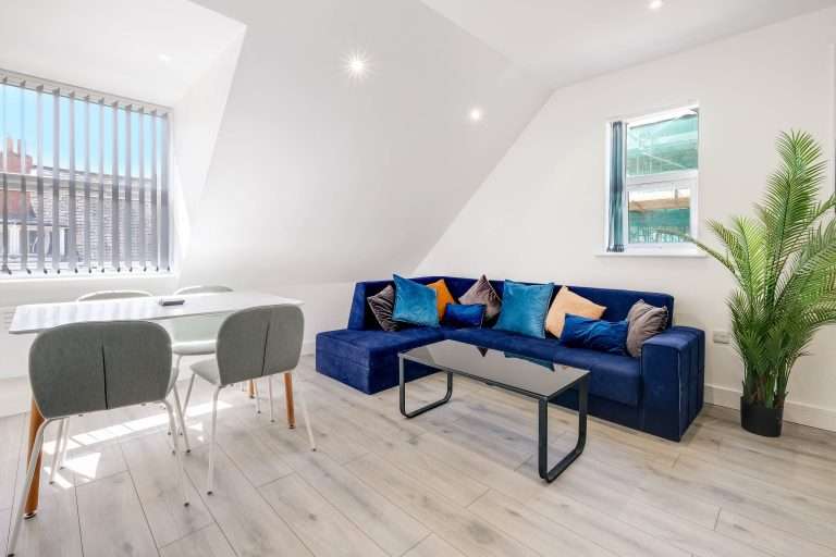 Modern 1 bedroom Apartment 06 Town Centre Camberley